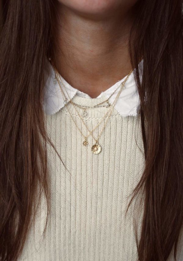 Collier avec marguerite moyenne – Image 2