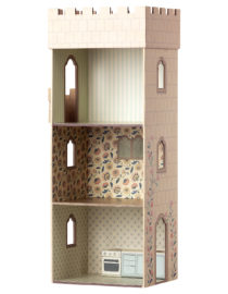 Château et cuisine pour souris
