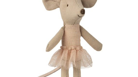 Petite sœur souris, Ballerine