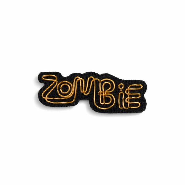 Broche Zombie –  brodée à la main