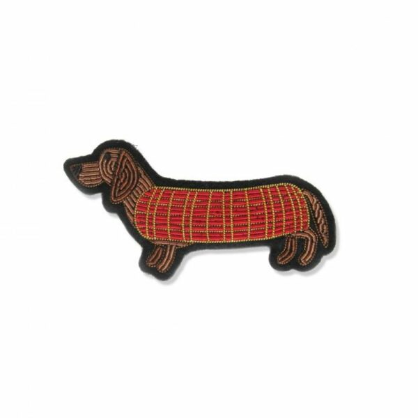 Broche Teckel –  brodée à la main