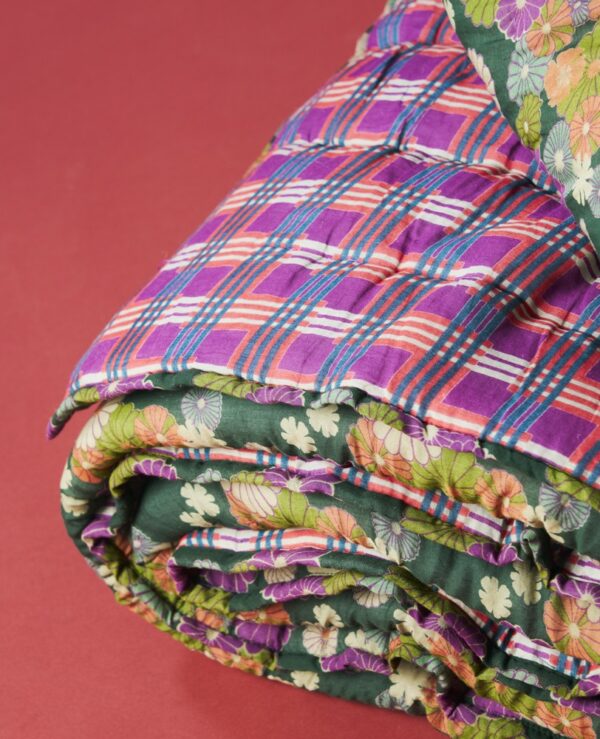 Boutis Surpiqué - Checky Bright Coral / Mellow Dk Green – Image 2