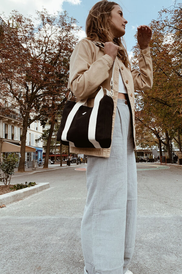 Sac carré Louise Noir – Image 4