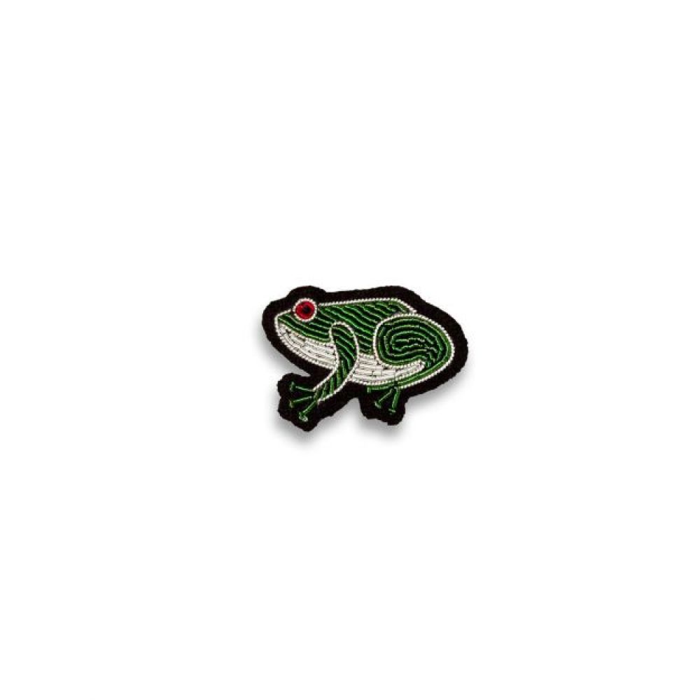 Broche Grenouille – brodée à la main