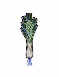 Broche Poireau –  brodée à la main
