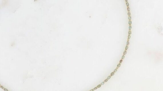 Collier Agate verte - pierres naturelles cubiques