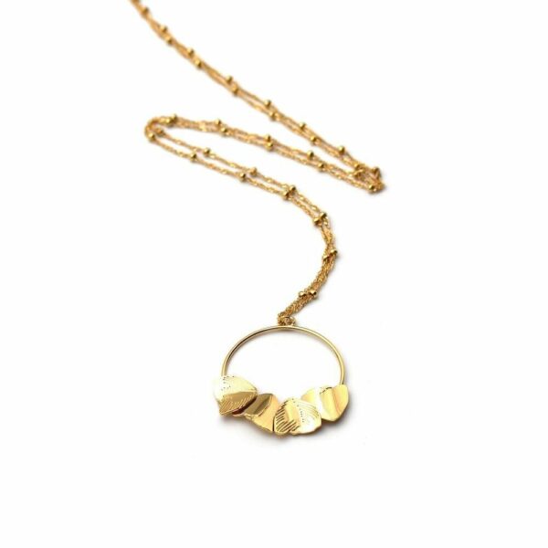 Collier pendentif Mouvement