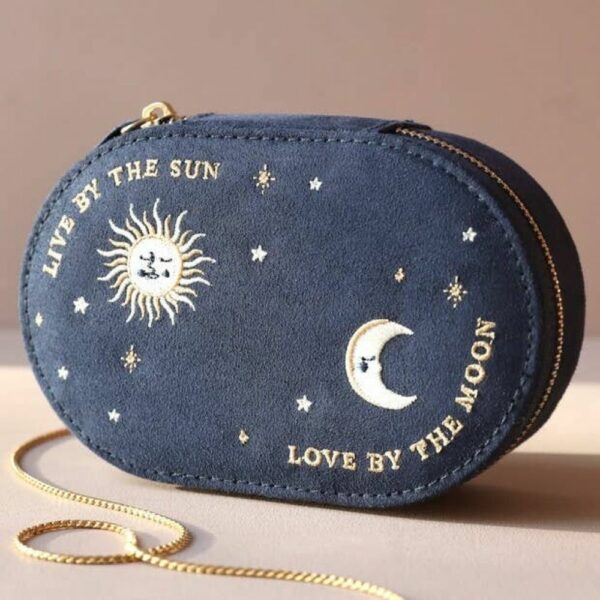 Coffret à bijoux ovale brodé Soleil et Lune en bleu marine