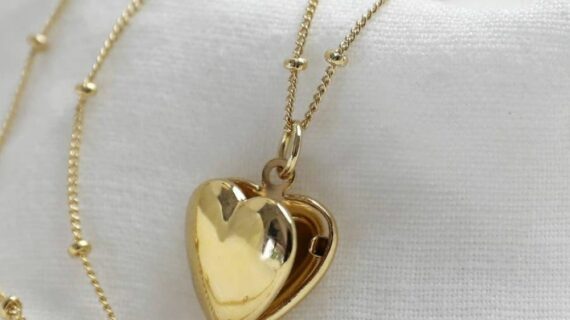 Collier médaillon coeur