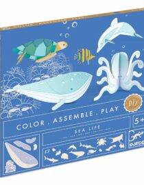 Color. Assemble. Play Mer