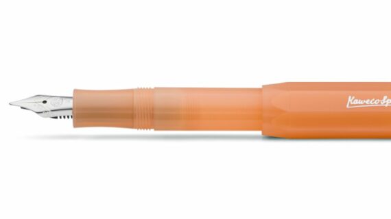 Stylo plume F Mandarine FROSTED SPORT