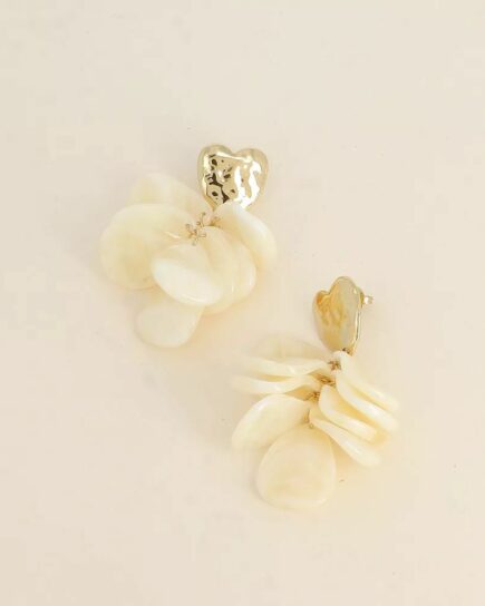 Boucles pendantes - Beige