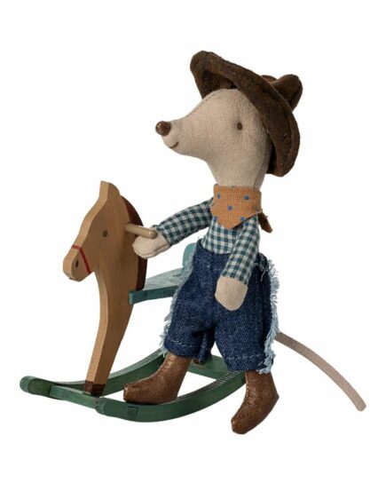 Souris cow-boy sur cheval à bascule, petit frère
