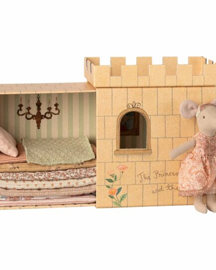 Princesse au petit pois, Grande soeur souris