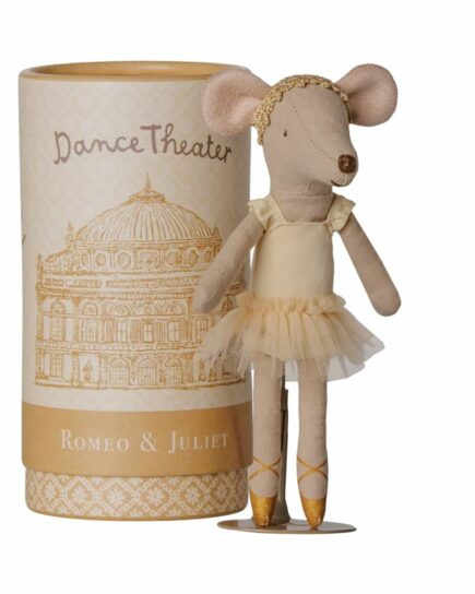 Souris de danseuse de ballet, grande sœur